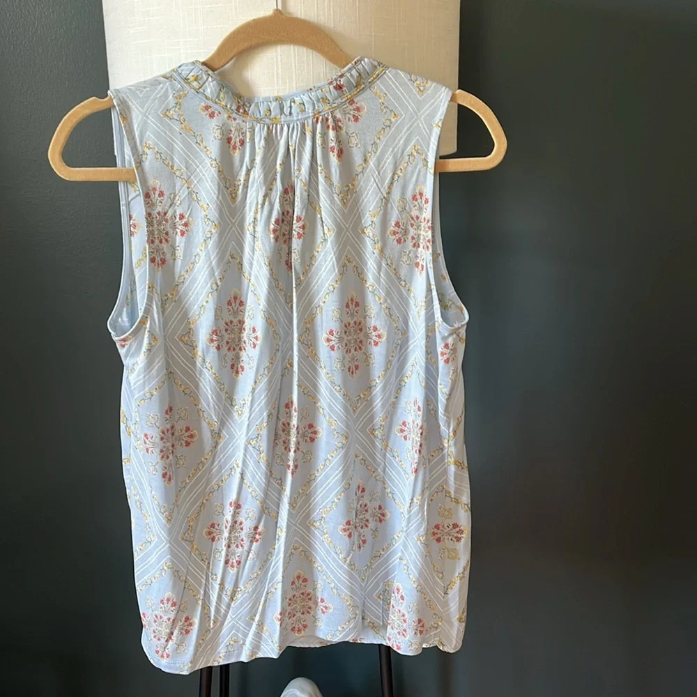 Loft Floral Shell Top - Picture 2 of 3